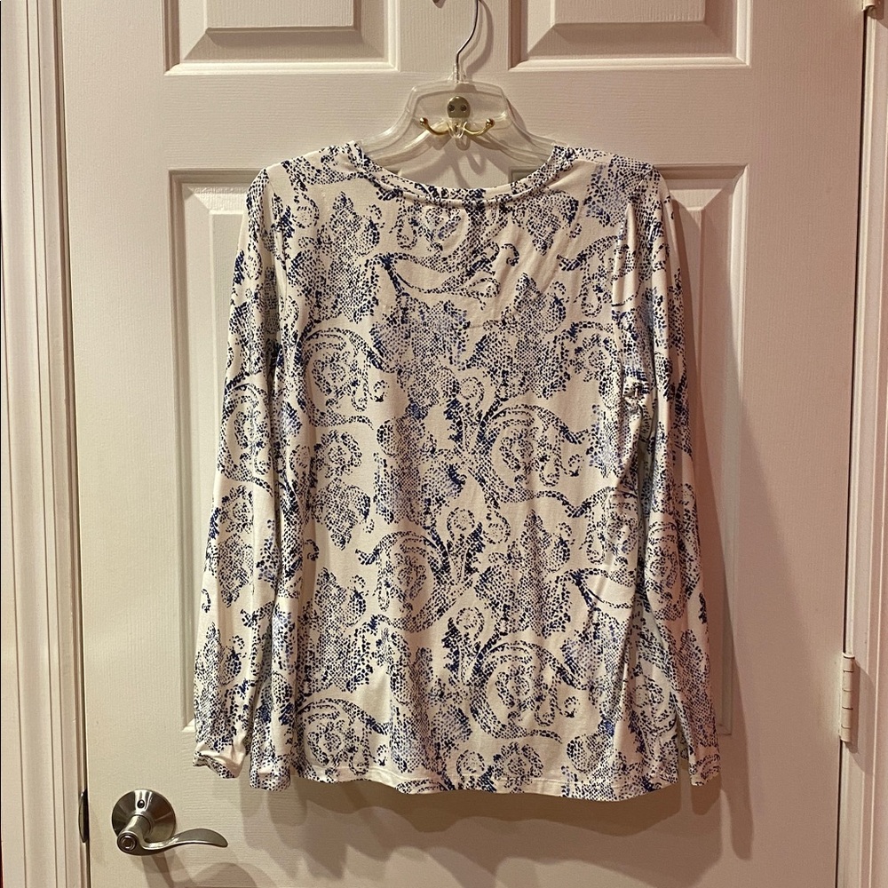 Chico's Snake Print Long Sleeve Layering Tee Size Medium - Picture 3 of 4